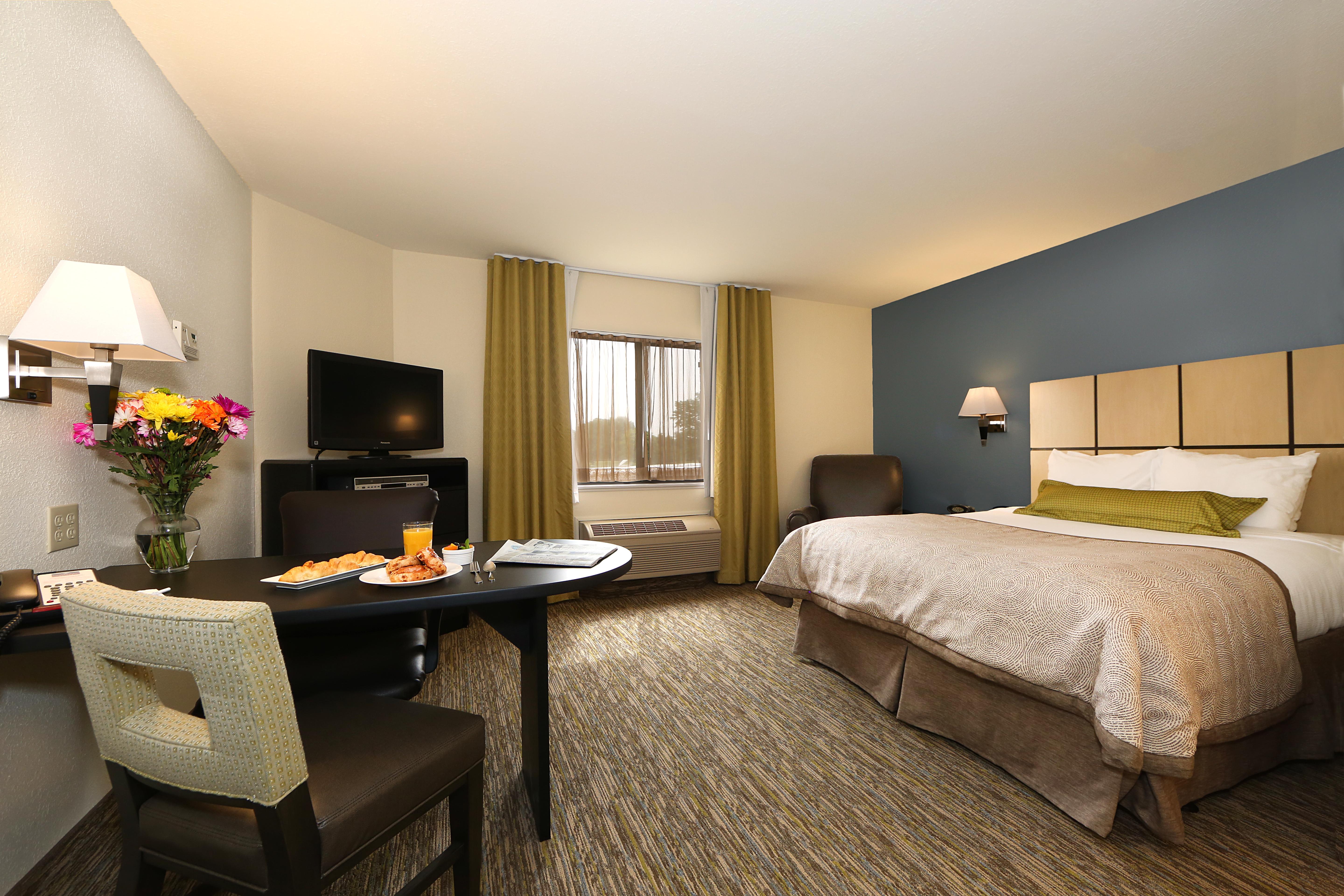 Candlewood Suites East Lansing By Ihg Exterior foto