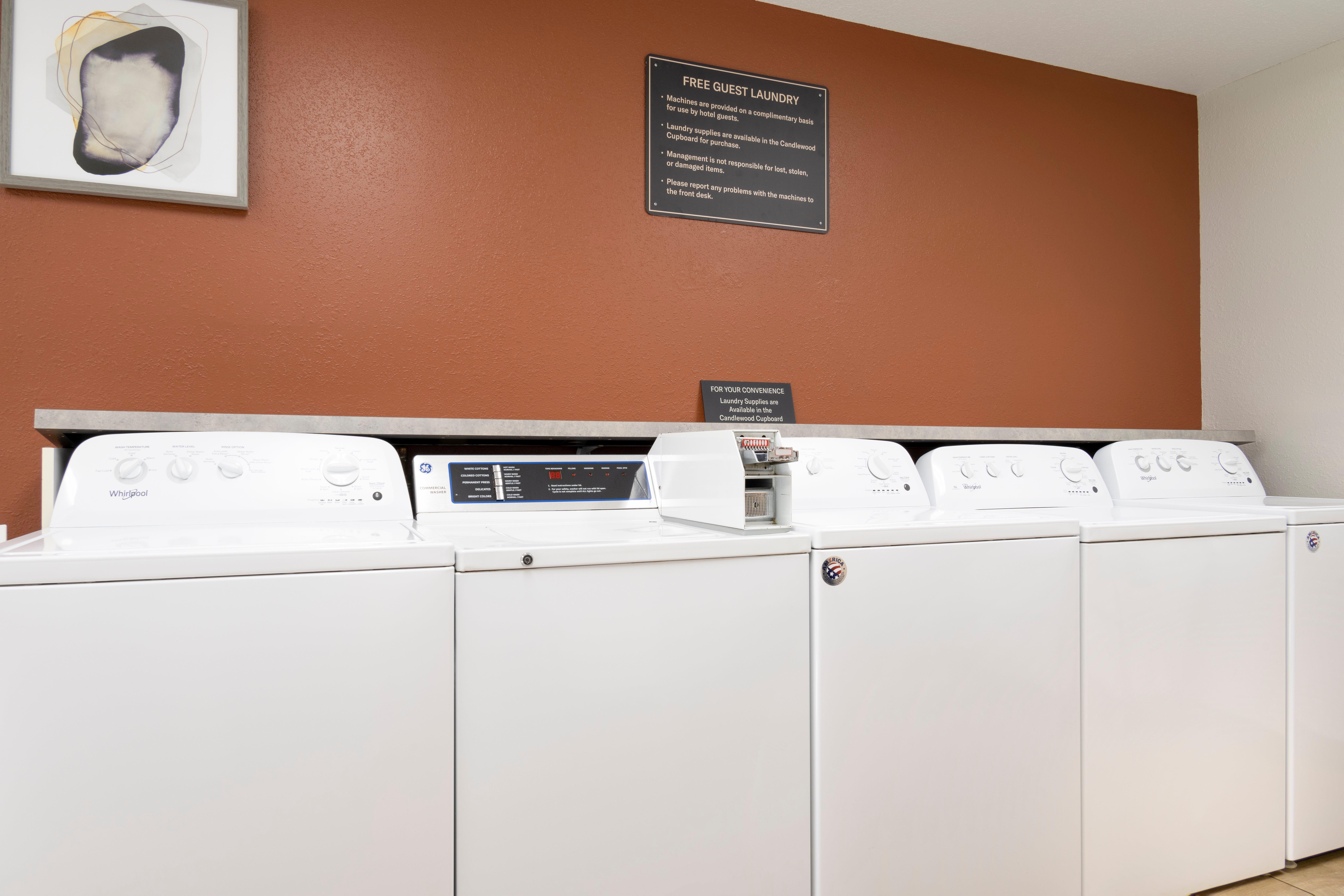 Candlewood Suites East Lansing By Ihg Exterior foto