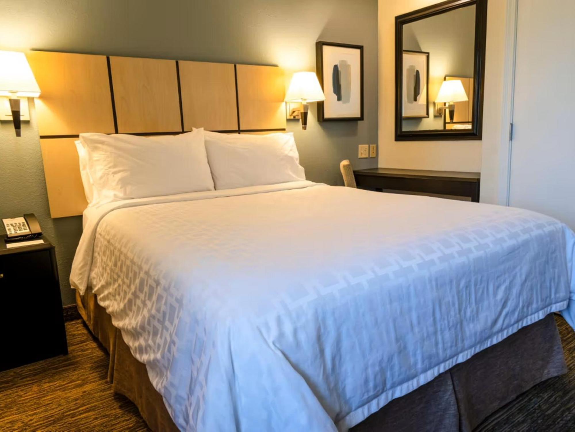 Candlewood Suites East Lansing By Ihg Exterior foto
